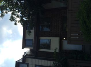 9878 Brookridge Ct, Montgomry Vlg, MD