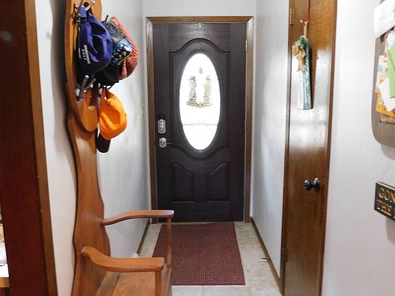 5th image of 387 E Amber Lake Dr