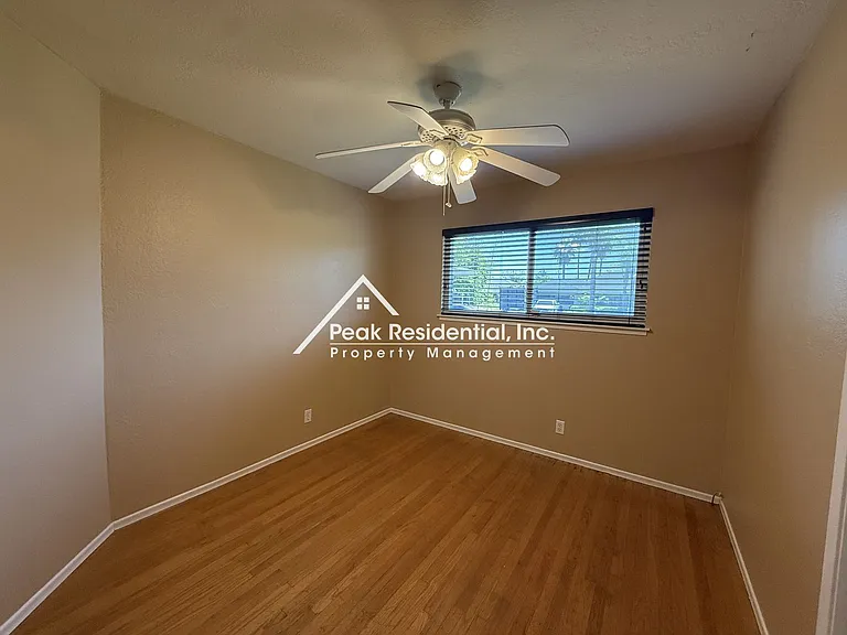 6739 Ferrier Ct — Photo 14