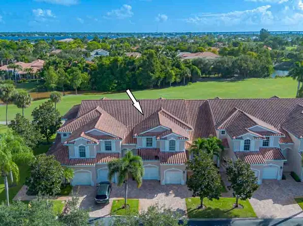 2371 SW Carriage Hill Ter APT 202, Palm City, FL 34990