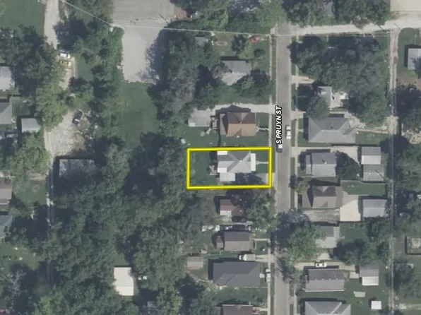 215 S Pruyn St, Salem, IL 62881