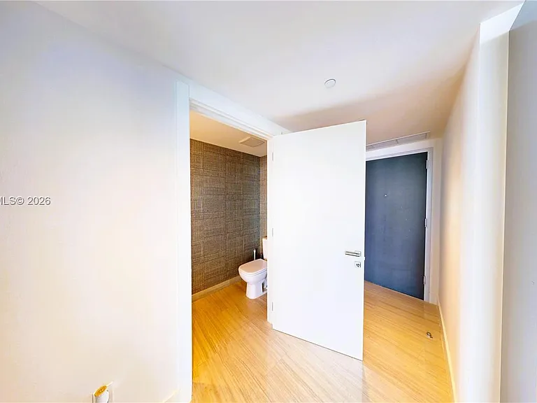 1451 Brickell Ave #2502 — Photo 6