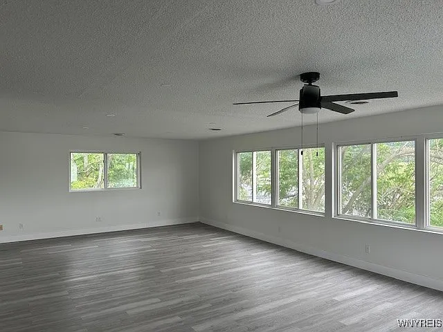 755 Center St — Photo 6