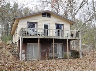 5591 Fawn Lake Dr, Shelbyville, MI 49344