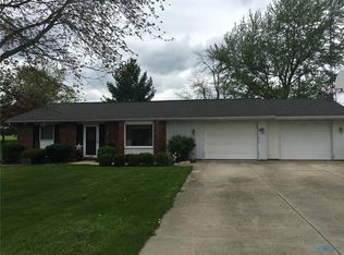 201 Marilyn Dr, Edon, OH 43518