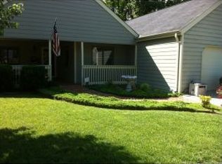 4905 Ledges Dr, Kingsport, TN 37664