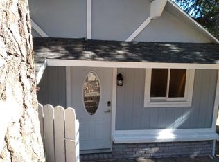 2371 Hunsaker Dr, Running Springs, CA 92382