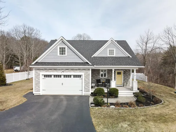8 Grover Avenue, Kittery, ME 03904
