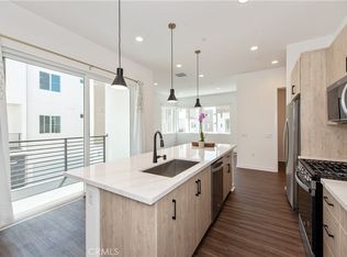 105 Culture, Irvine, CA 92618