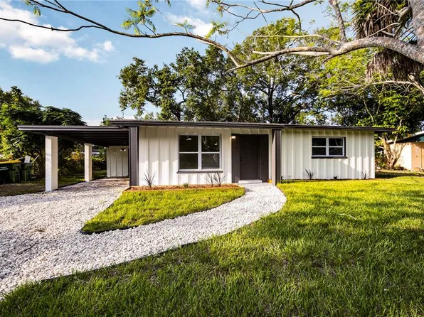 3817 Buckeye Cir, Sarasota, FL 34232
