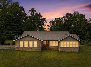 185 Valley View Ln, Jellico, TN 37762