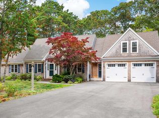 5 Wamsutta Rd, East Falmouth, MA 02536