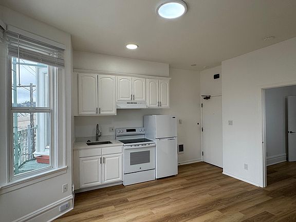 2nd image of 2255 San Jose Ave #6