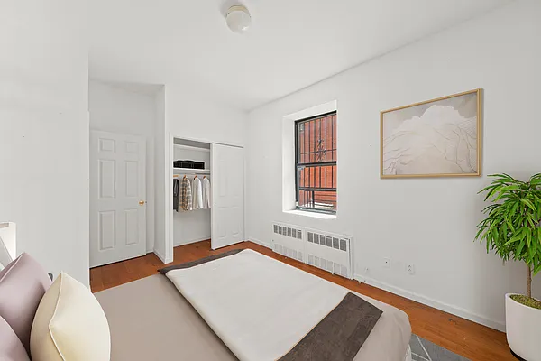 Rented by Vector New York, LLC | media 15