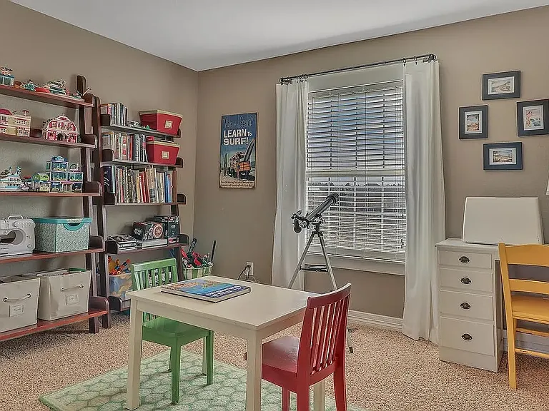14935 Silver Feather Cir — Photo 28