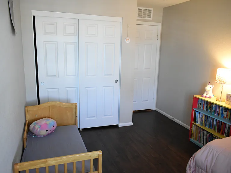 7905 Brookside Falls Ct — Photo 22