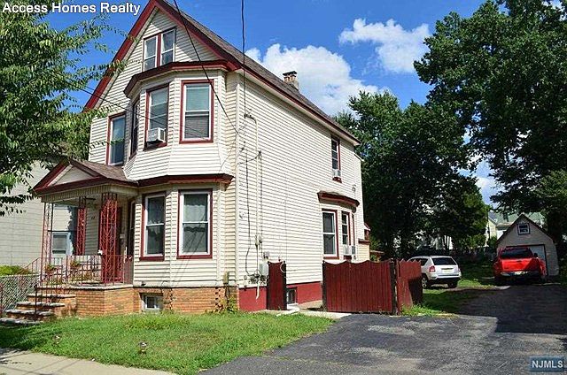 1st image of 48 De Witt Ave