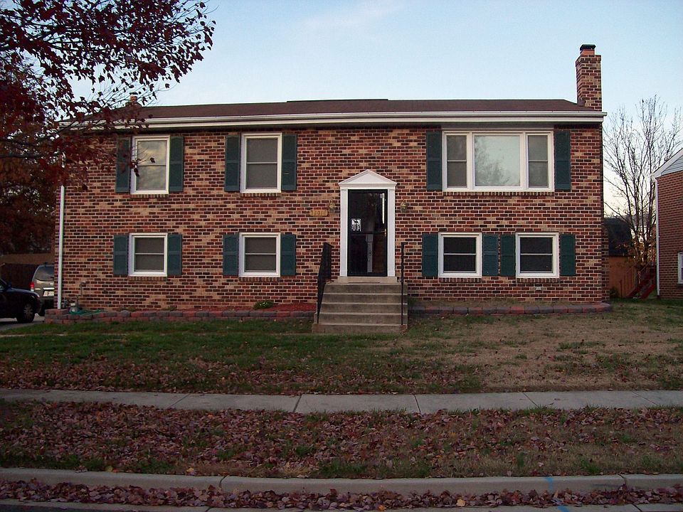 Beautiful  Traditional Brick Home