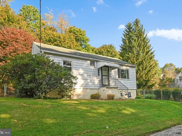 848 Davis Ave, Pottsville, PA 17901