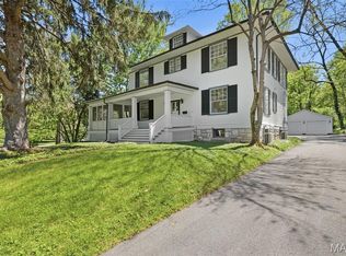 234 Glen Rd, Saint Louis, MO 63119