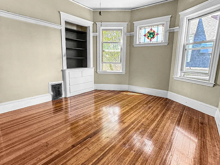 56 Dorset St #3 — Photo 6