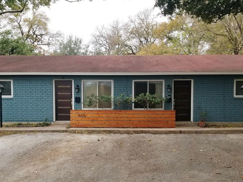 1st image of 1605 Valleyridge Dr #B