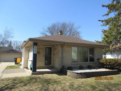 4067 North 98th STREET, Wauwatosa, WI, 53222