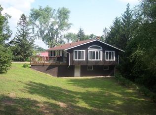 117 Church Hill Rd, Somerset, WI 54025