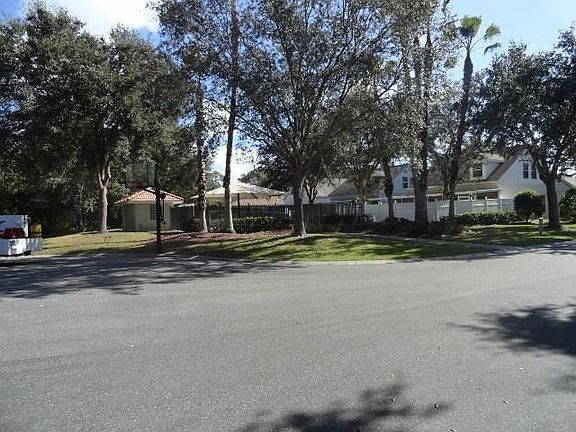 2nd image of 3381 Maple Hammock Dr