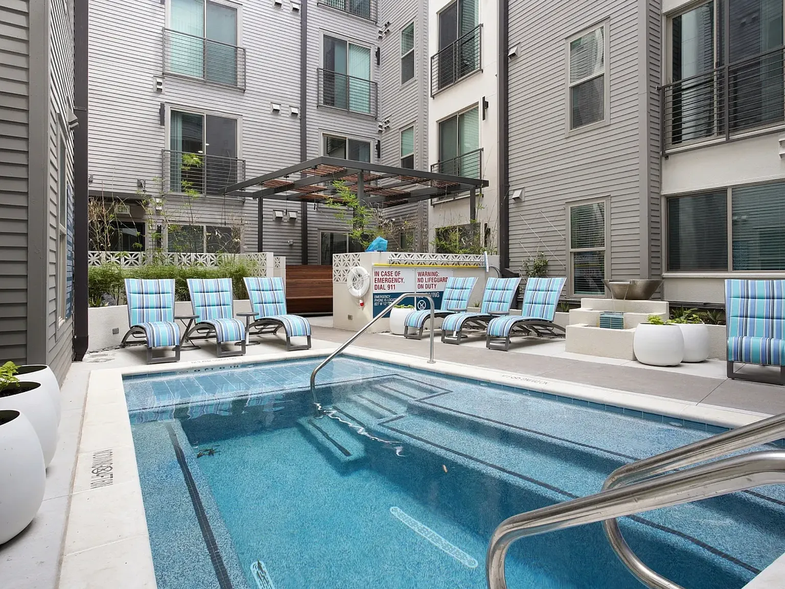 1 bed, 363 sqft, $1,490 — Photo 3