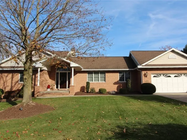 484 Belmont Park Dr, Munroe Falls, OH 44262