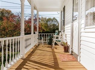 104 Roffee St, Barrington, RI 02806