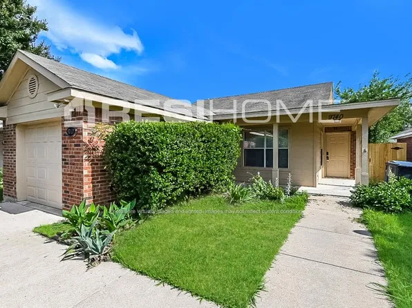9740 Stonewood Dr, Dallas, TX 75227