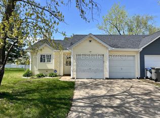1131 Whitegate Ct, O'Fallon, MO 63366