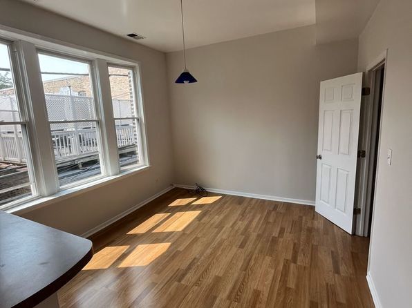 2346 W Taylor St #2R