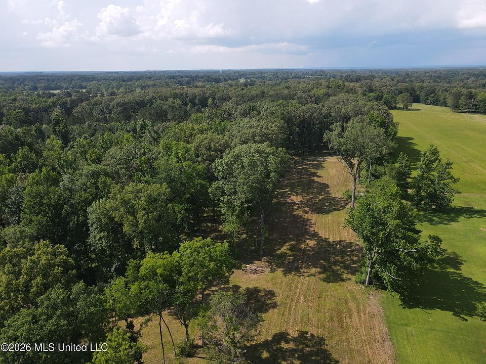 1st image of 512 Ratliff Ferry Rd