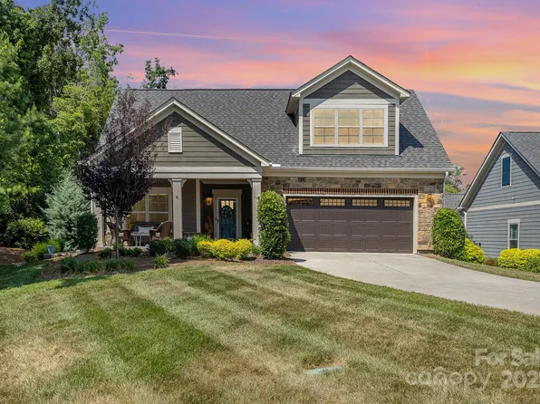 2245 Lincolnshire Ln, Waxhaw, NC 28173