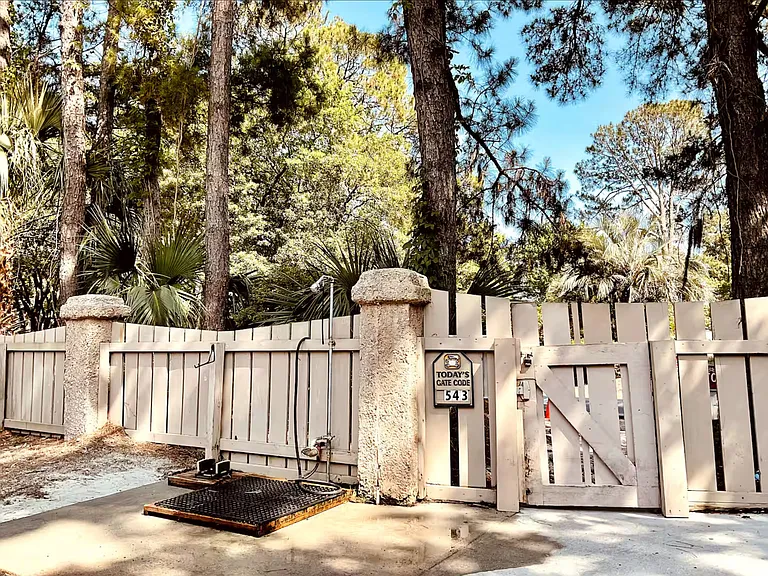45 Folly Field Rd #18A — Photo 31