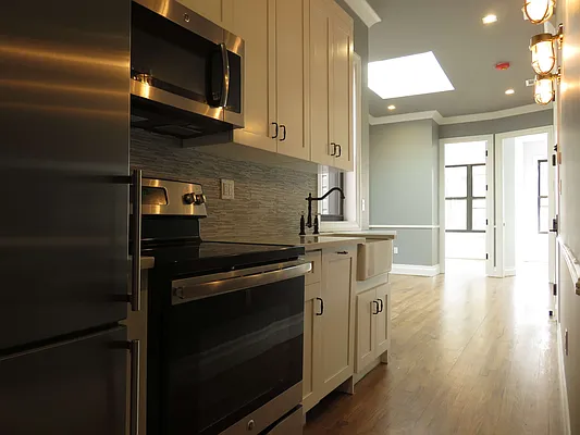 Rented by Rennit Inc. | media 51