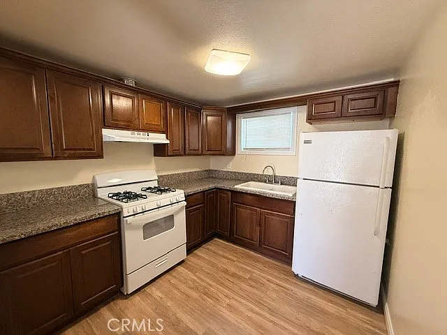 947 Dominguez Ave #1/2 — Photo 3