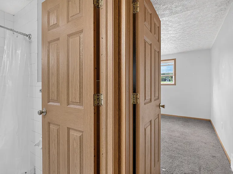211 Park Ave #2 — Photo 11