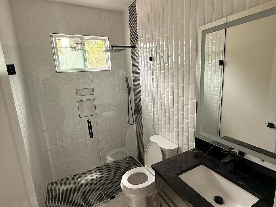 1701 Martin Luther King Jr Dr NW