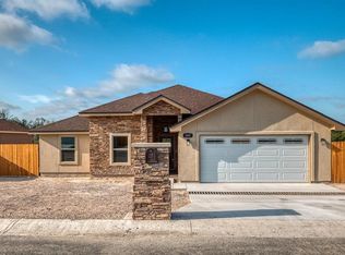 107 Noahy Dr, Del Rio, TX 78840