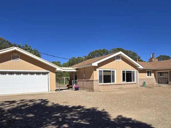18 Sandia Park Ln, Sandia Park, NM 87047