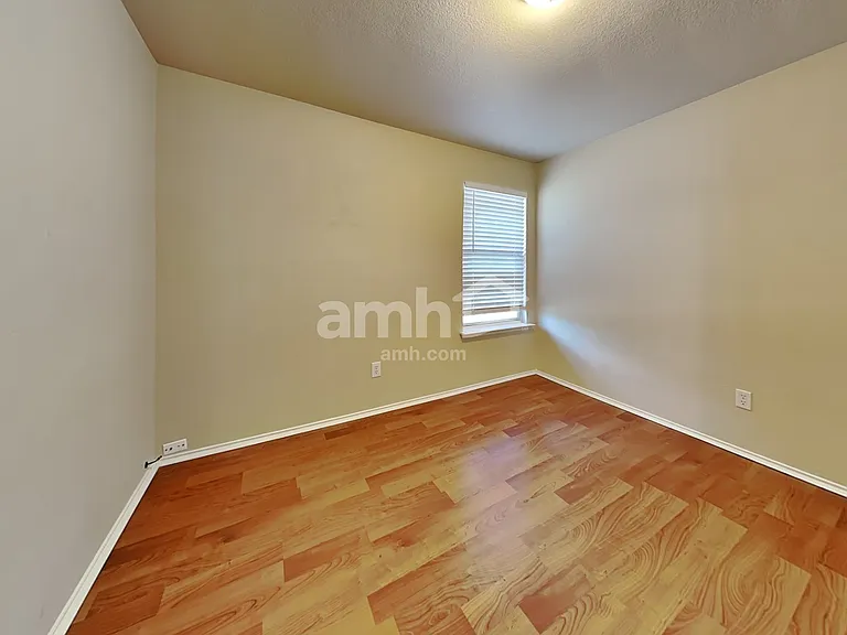 721 Nancy Dr — Photo 23