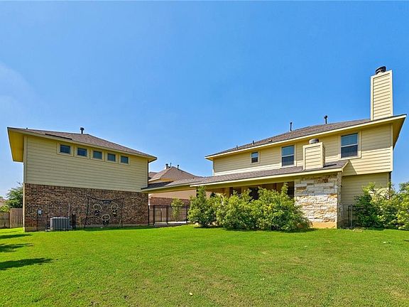 3rd image of 5109 Scenic Lake Dr
