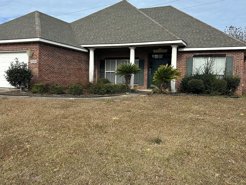 1st image of 15382 Summerfield Dr