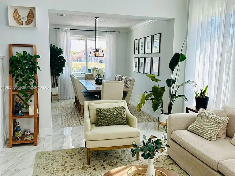 1652 Orchid Bnd — Photo 3
