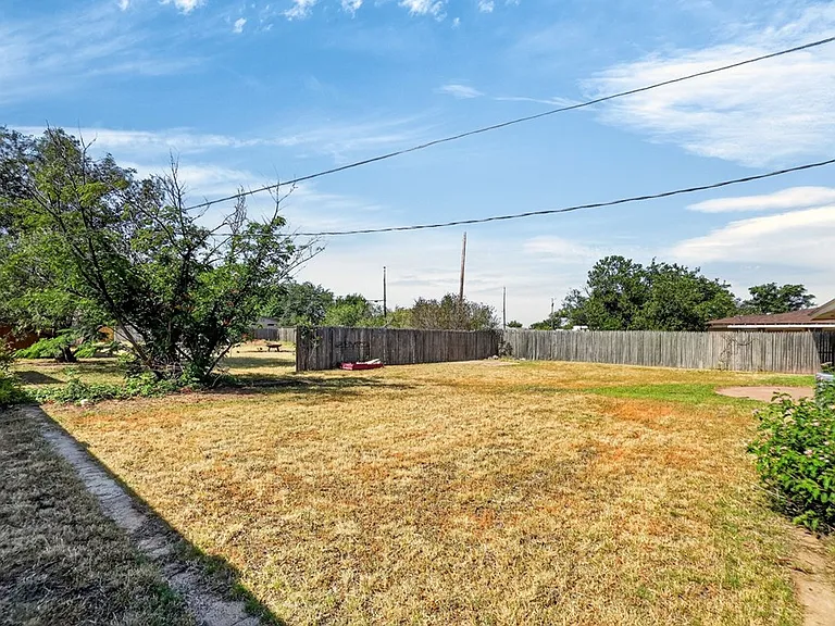 3111 W Louisiana Ave — Photo 45