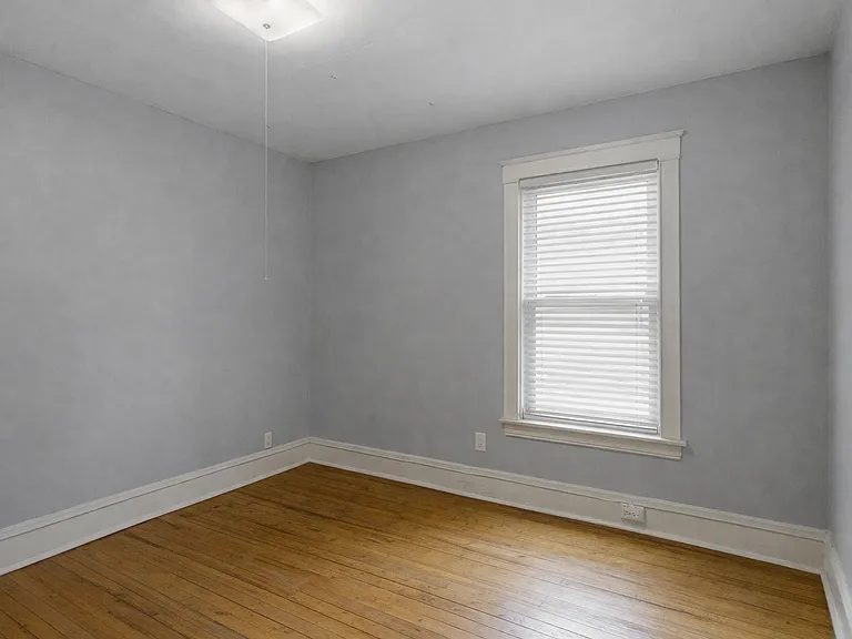 1212 Como Ave SE — Photo 6